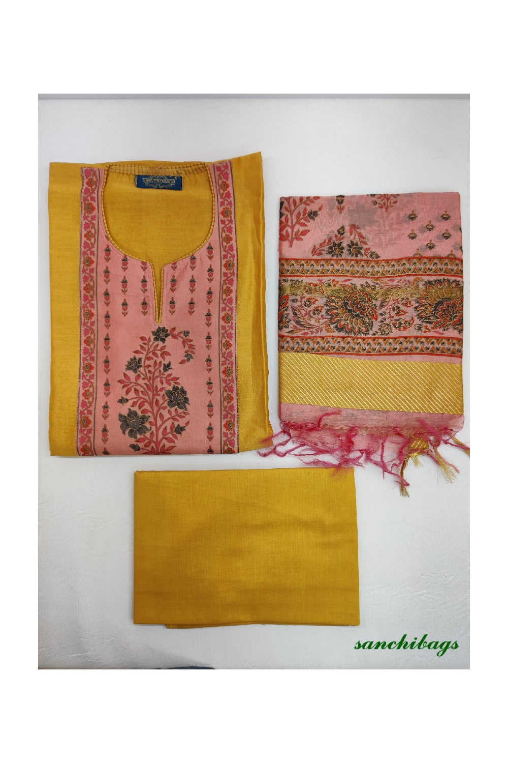 Unstitched Material