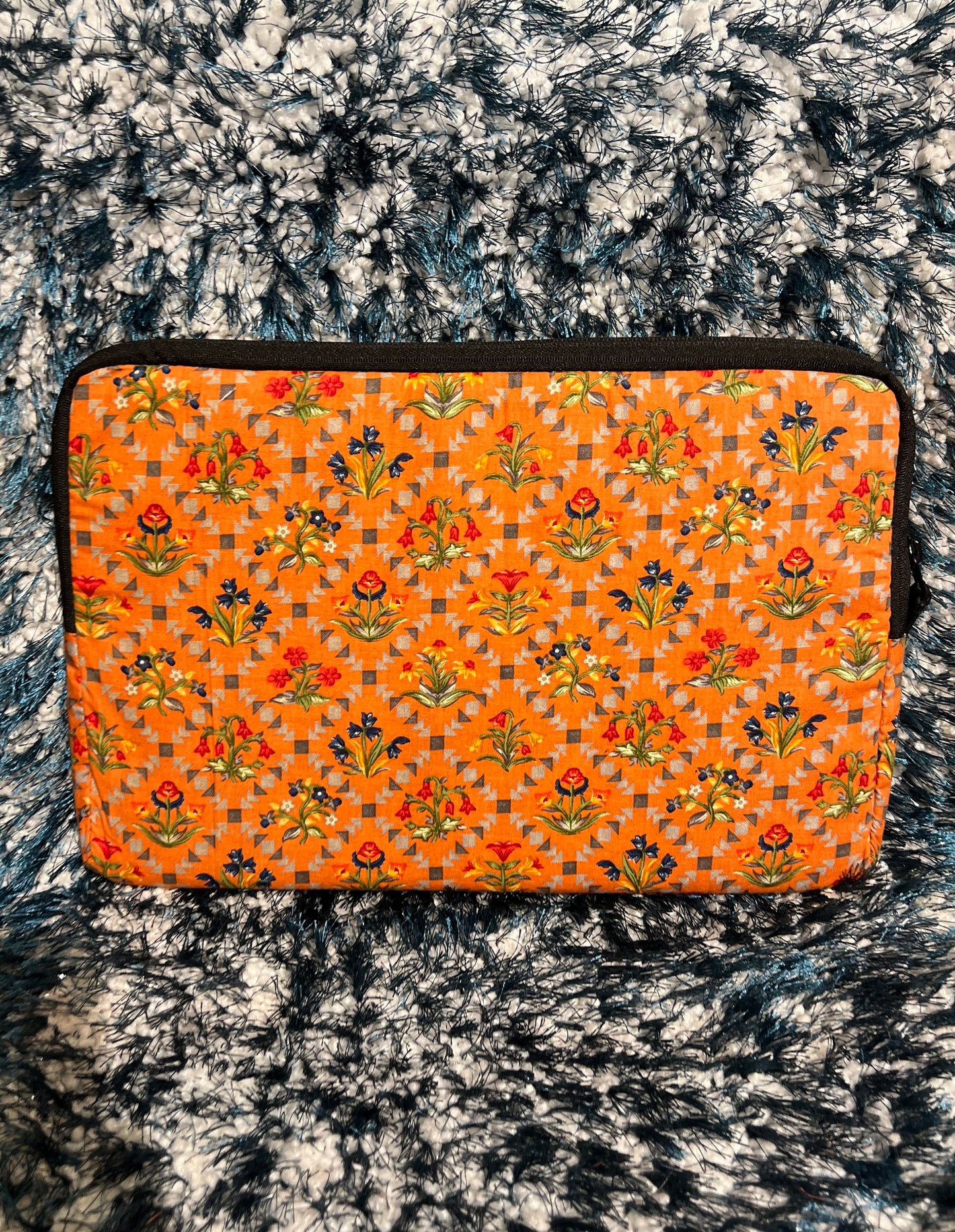 Laptop Sleeve Medium