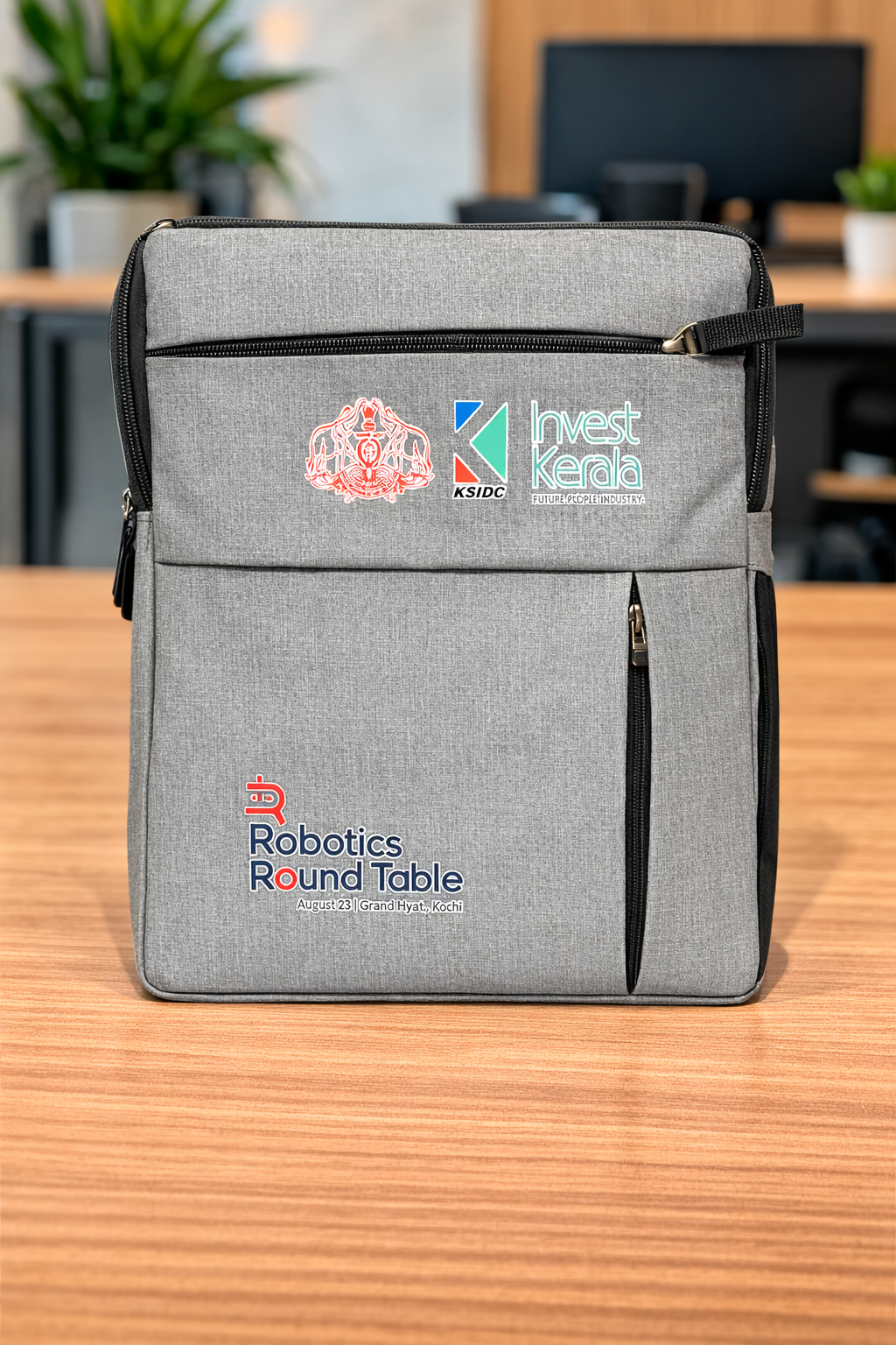 LFZ661 Laptop Bag