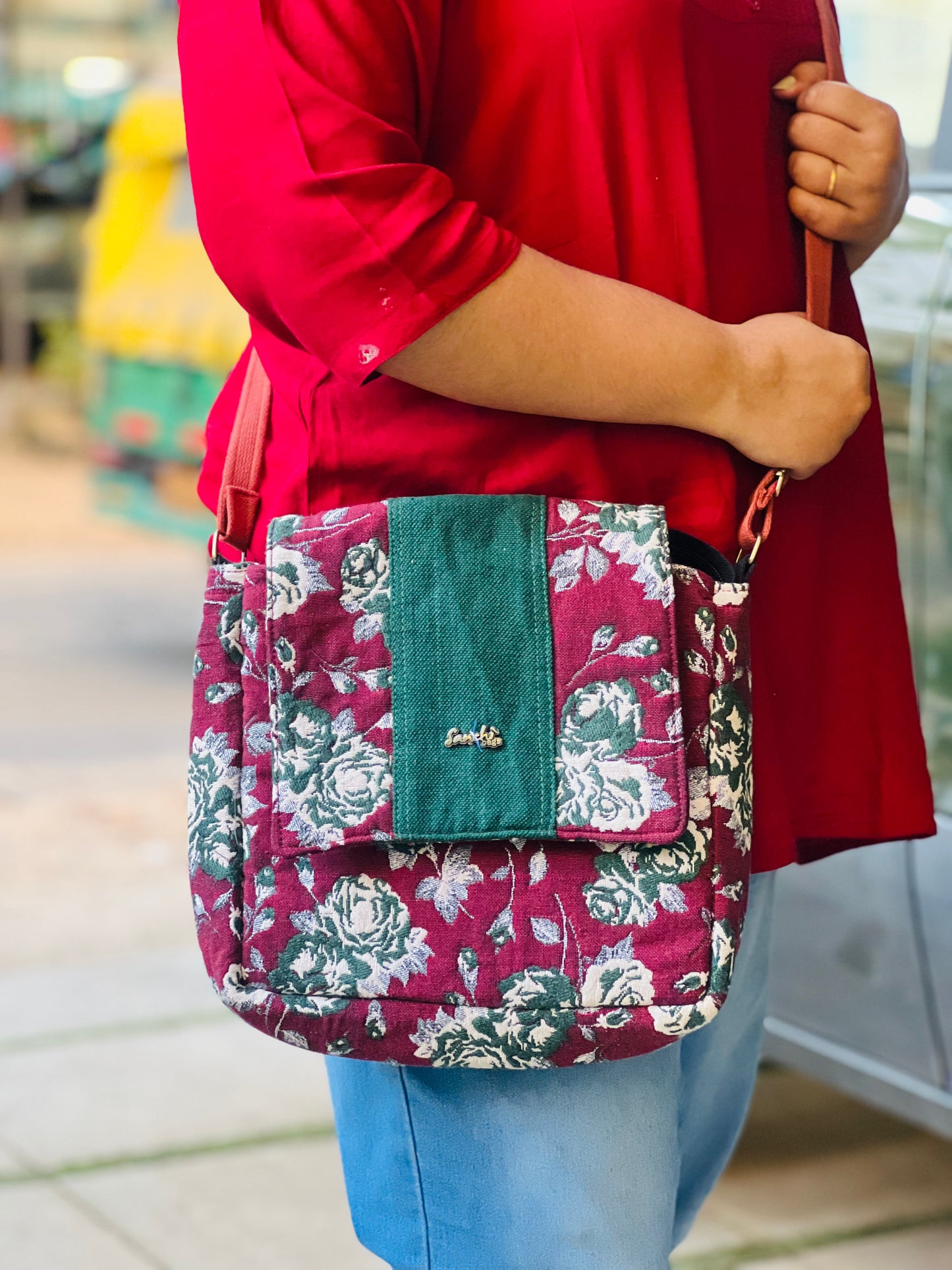 SLINGBAGS