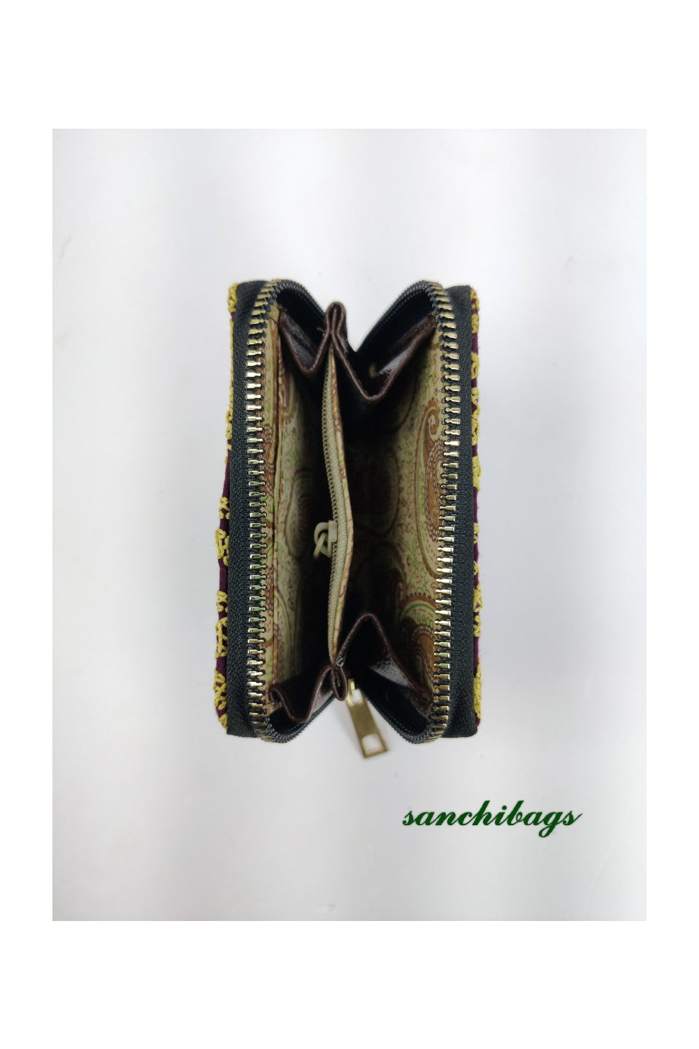 Ladies Pouch