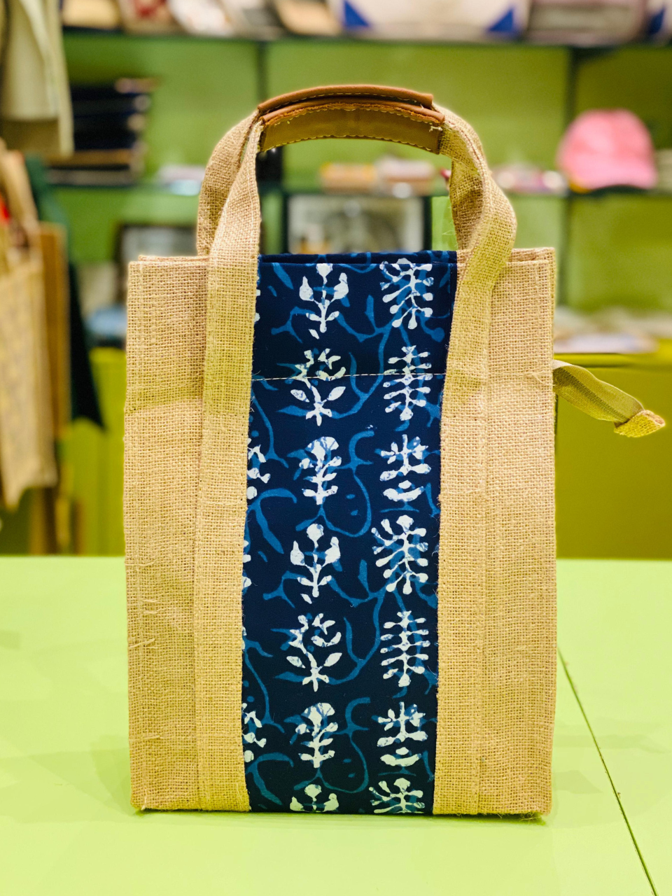JUTE WITH KALAMKARI LUNCH BAG