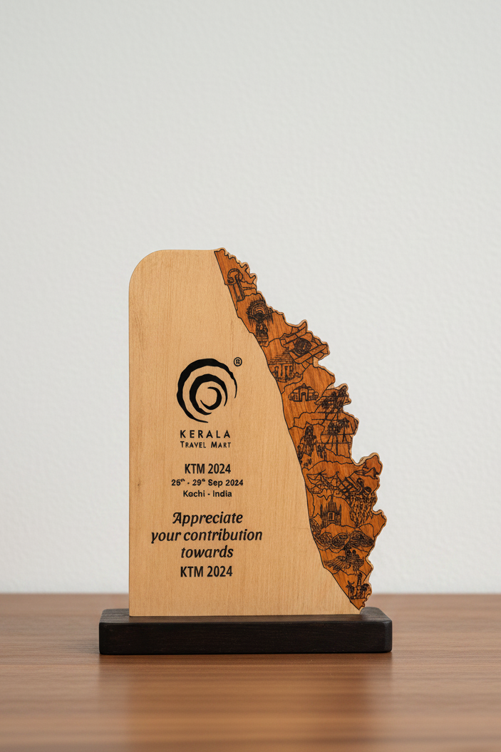 Wooden Momentos