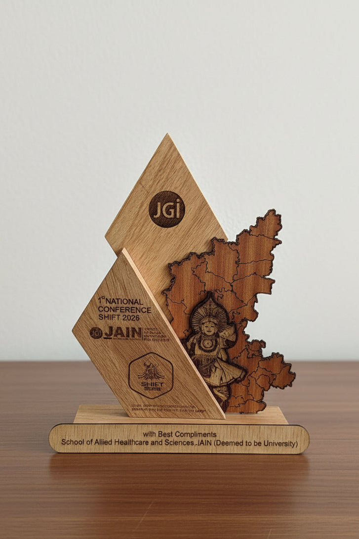 Wooden Momentos