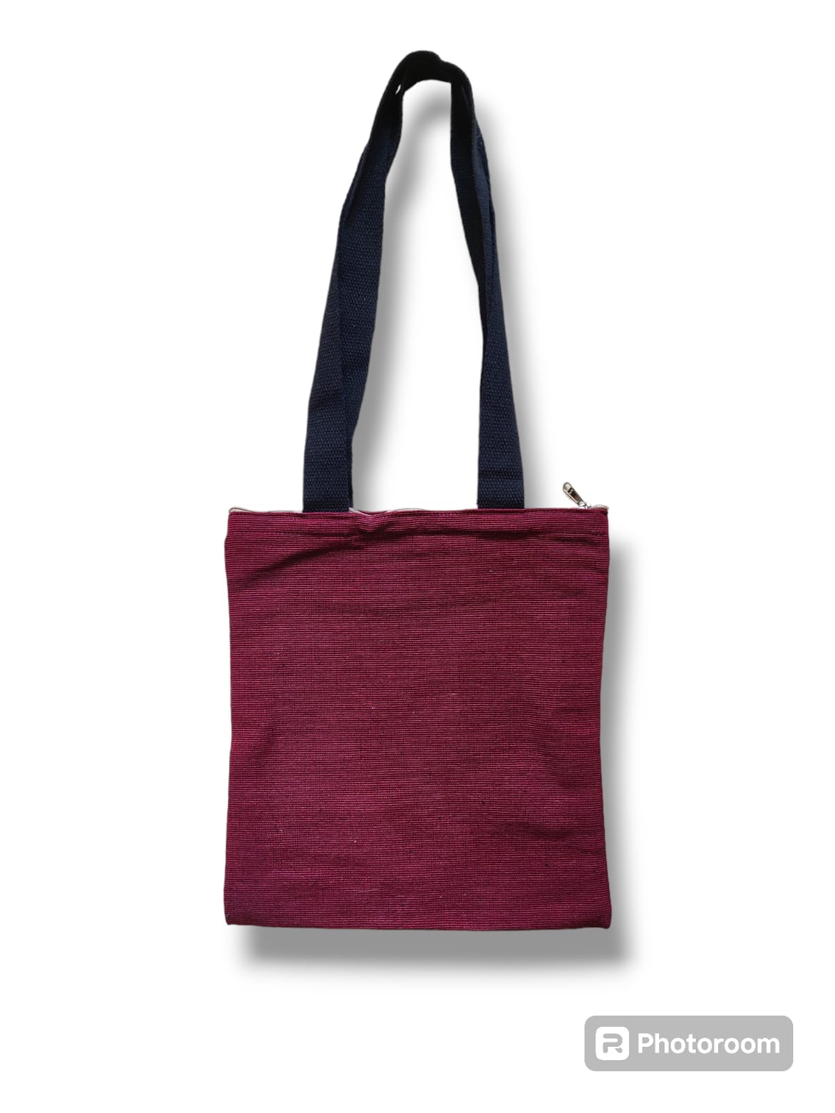 T018 - MANN MODEL WITH ZIP