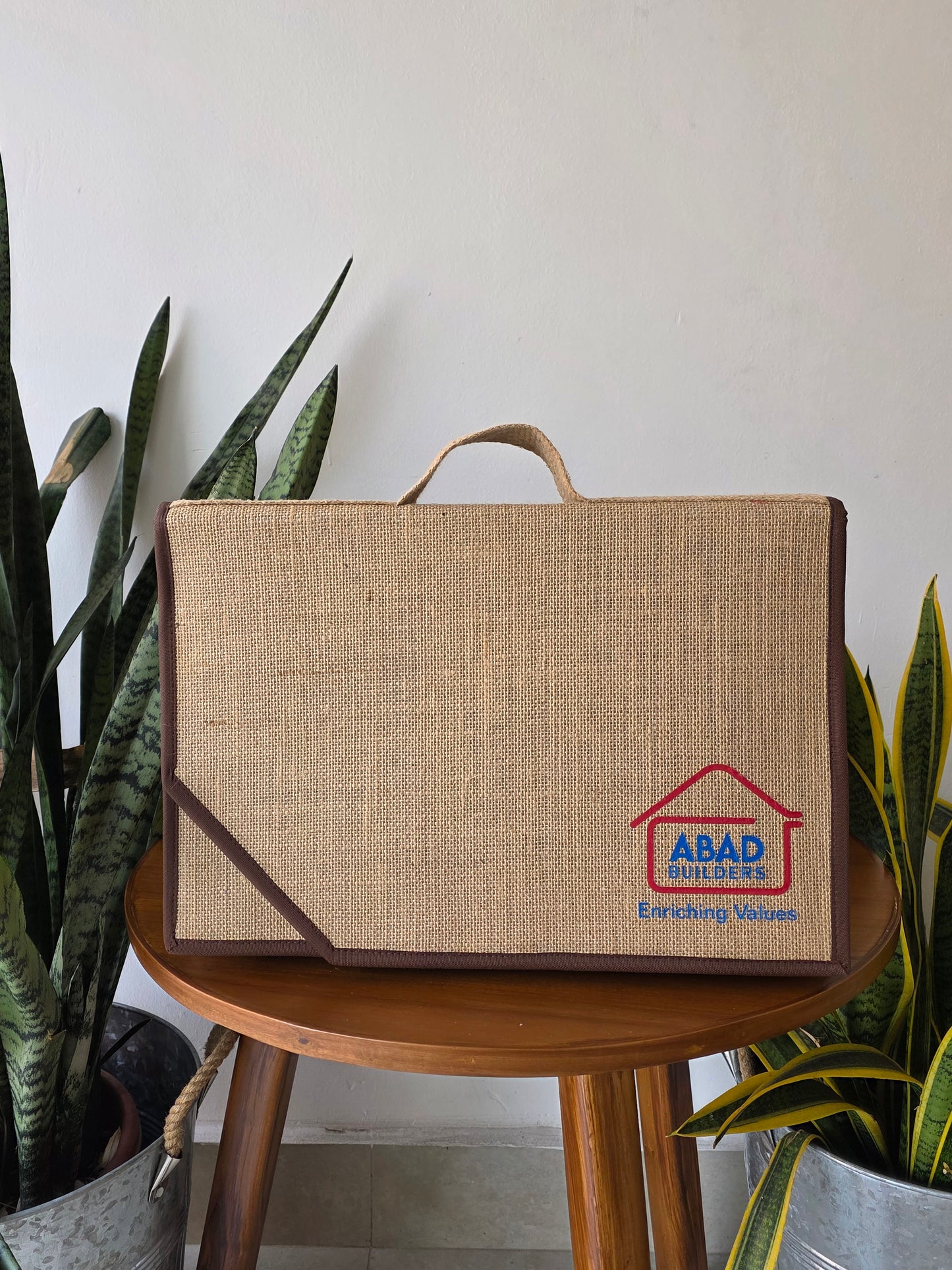 LJJ380 Laptop Bag