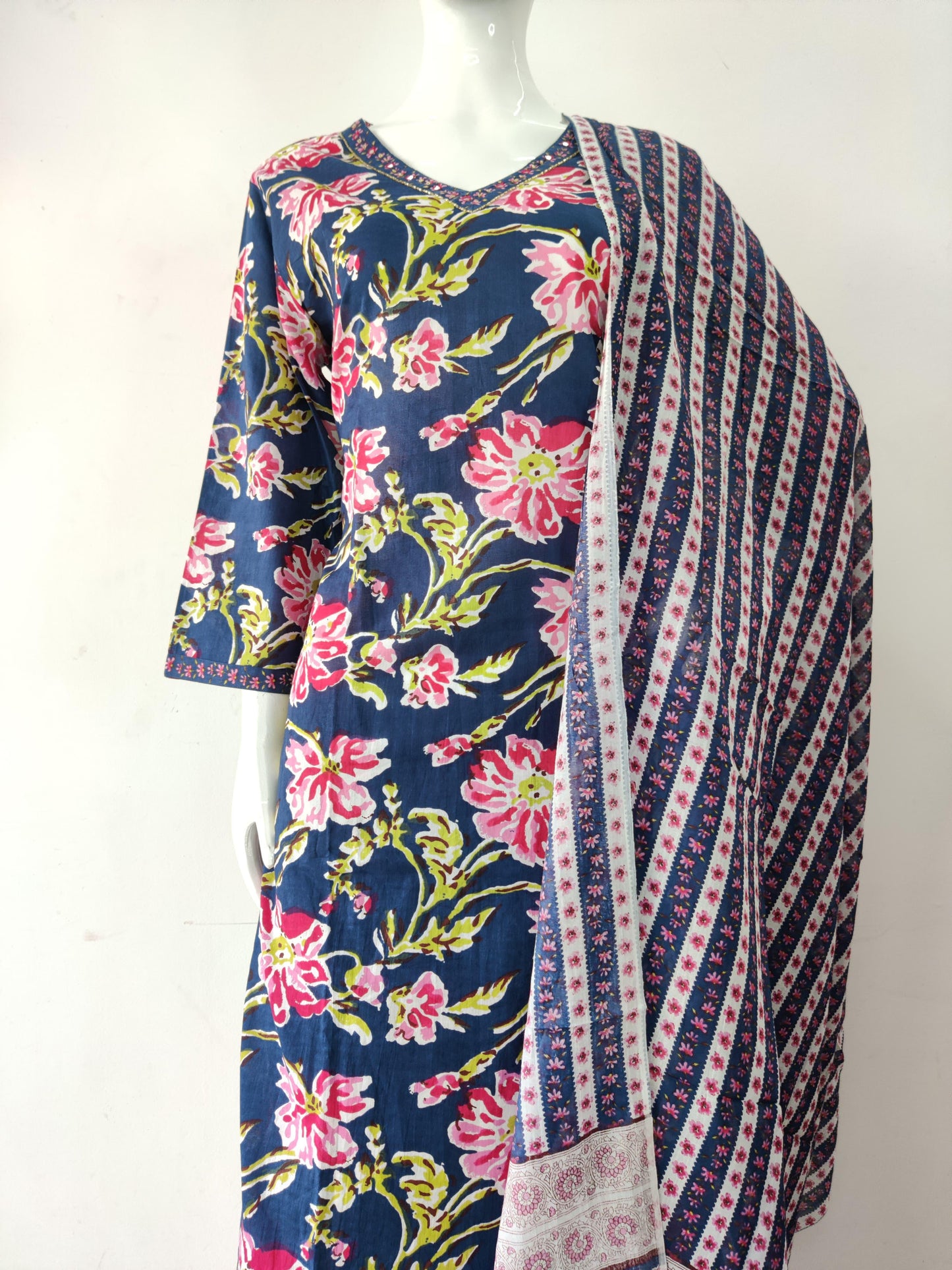 BLUE KURTA SET