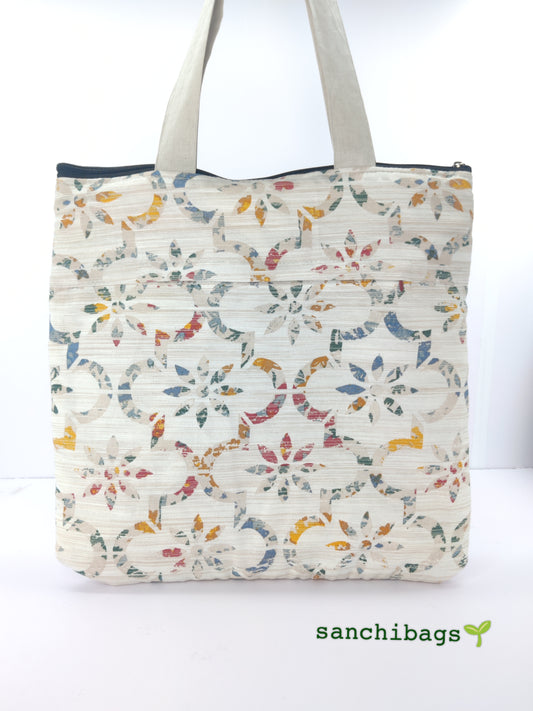 TOTE BAGS