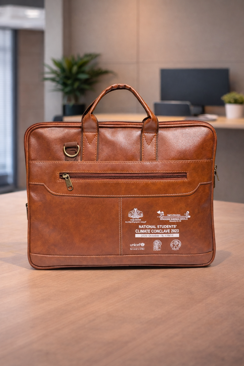 LJR927 Laptop Bag