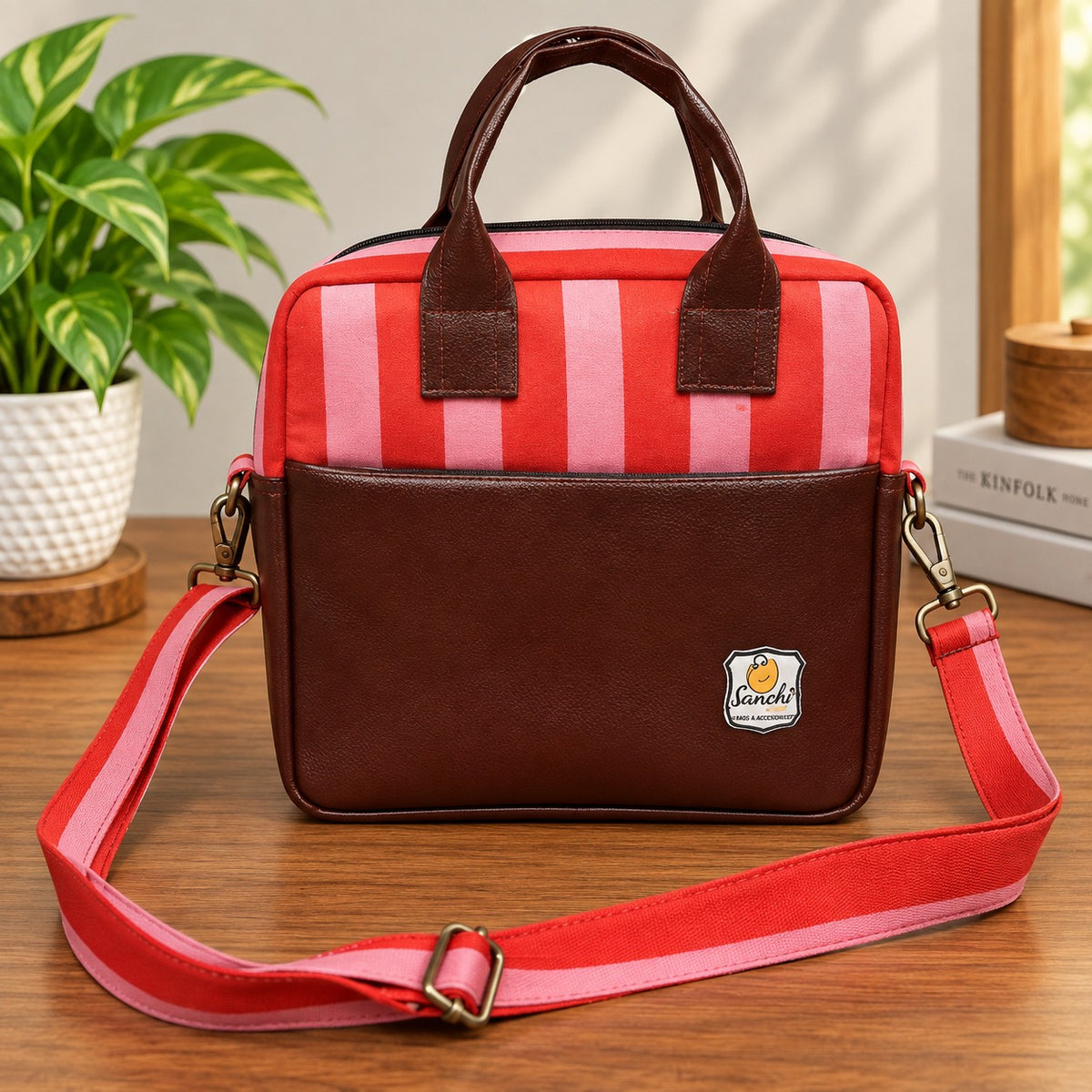 SLING BAG