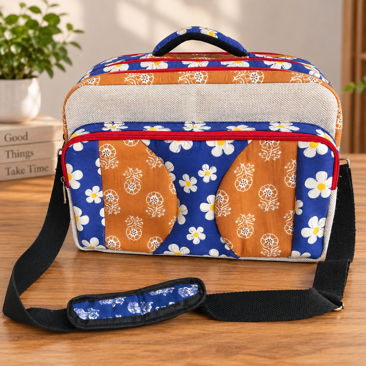 CONFERENCE BAG