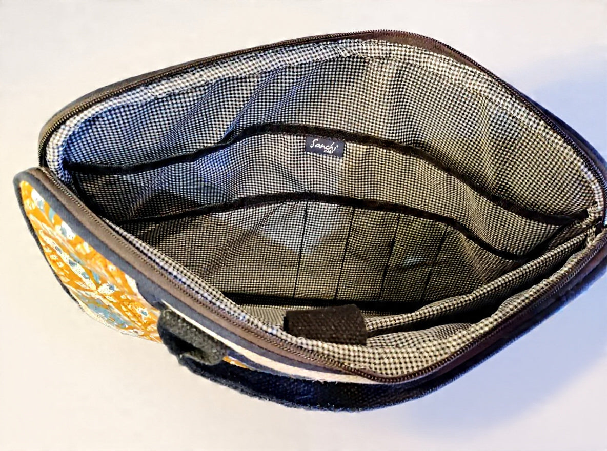 CONFERENCE BAG